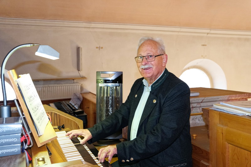 Helmut Fischer, Zweiter Organist Großschönbrunn